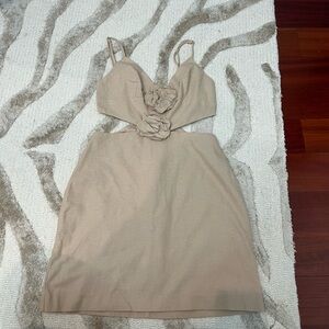 Zara Beige cut out dress with Zipper  and flower details